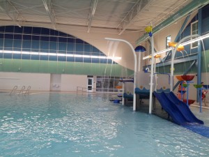 wililams farm recreation center kids play in pool