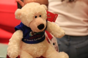 christmas town busch gardens bear