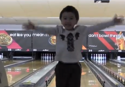 bowling with ethan and hunter doriguzzi